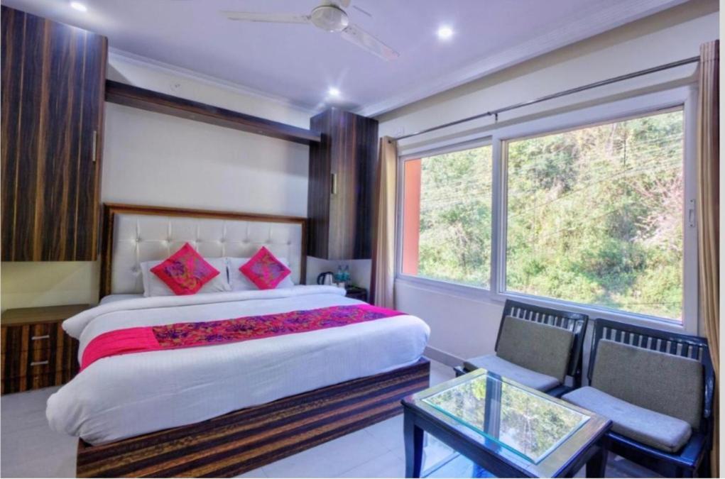 Hotel Bliss Valley Dharamshala - Beautiful View Of Mountains From Rooms Ngoại thất bức ảnh